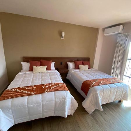 Hotel La Querencia Текуискуиапан Екстериор снимка