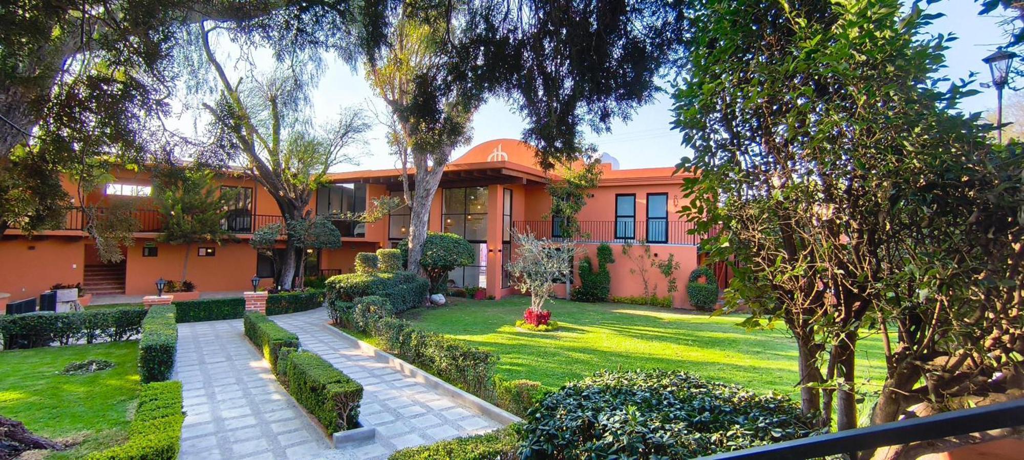 Hotel La Querencia Текуискуиапан Екстериор снимка