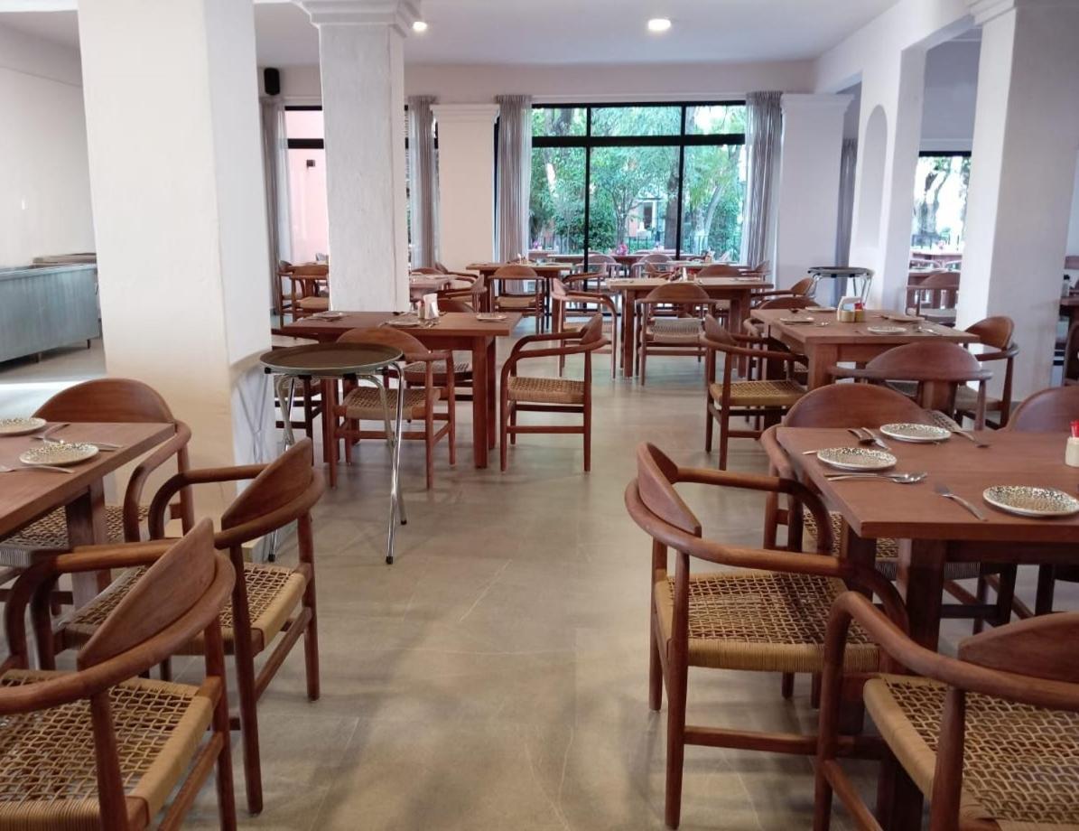 Hotel La Querencia Текуискуиапан Екстериор снимка