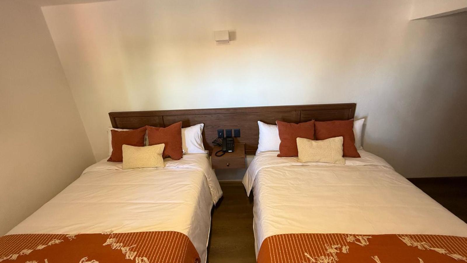 Hotel La Querencia Текуискуиапан Екстериор снимка